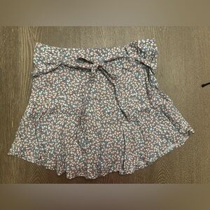 URBAN ROMANTICS LEOPARD PRINT GREY PINK AND CREAM SKORT - Size Small SKU:573